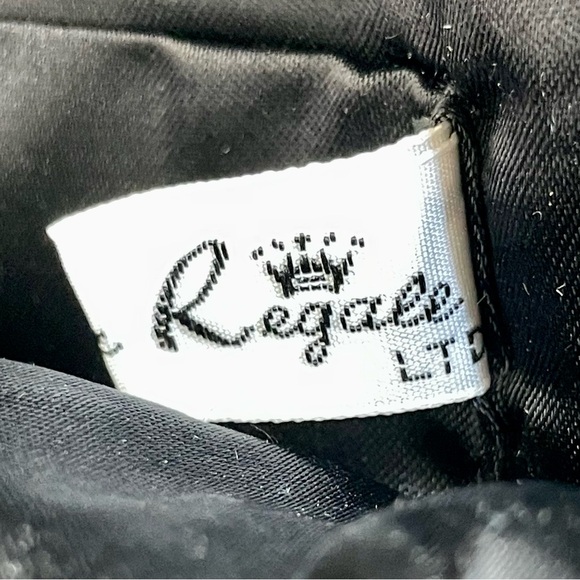 SOLD Vintage La Regale Black Beaded Evening Bag Gold Bead Detailing + Chain - Picture 16 of 16